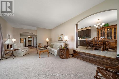 6864 Highway 62, Belleville (Belleville Ward), ON - Indoor Photo Showing Other Room