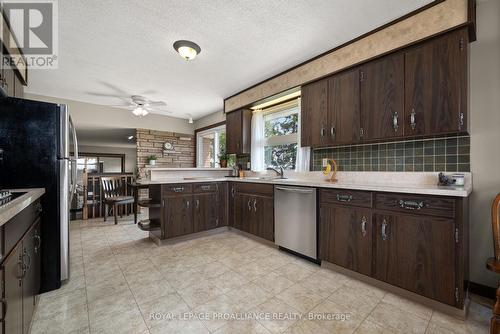 6864 Highway 62, Belleville (Belleville Ward), ON - Indoor Photo Showing Kitchen