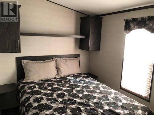 767 Poplar Crescent, Bracebridge (Macaulay), ON - Indoor Photo Showing Bedroom