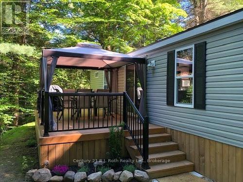 767 Poplar Crescent, Bracebridge (Macaulay), ON - Outdoor With Deck Patio Veranda With Exterior