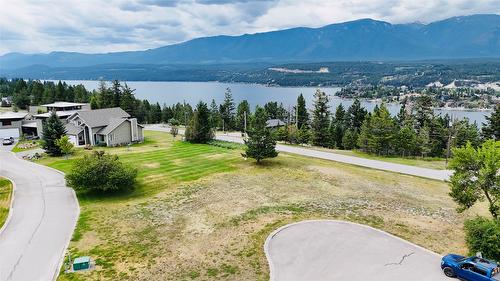 5-640 Upper Lakeview Road, Windermere, BC - Outdoor With Body Of Water With View