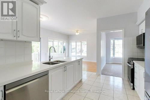 1 Wellford Gate, Brampton (Sandringham-Wellington), ON - Indoor Photo Showing Kitchen With Double Sink
