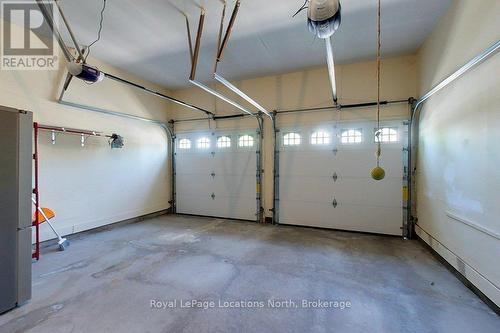1 Wellford Gate, Brampton (Sandringham-Wellington), ON - Indoor Photo Showing Garage