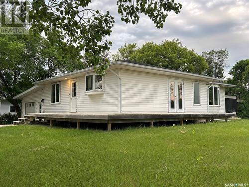 516 First Avenue E, Lampman, SK - Outdoor