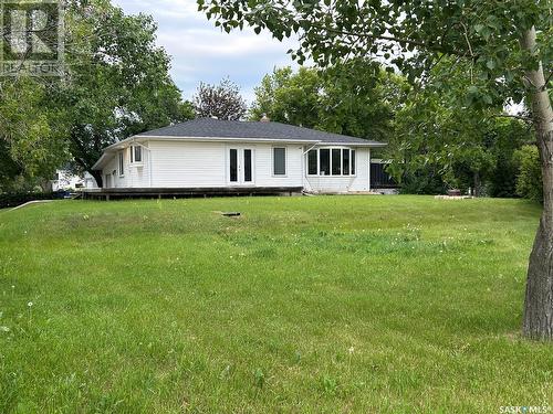 516 First Avenue E, Lampman, SK - Outdoor
