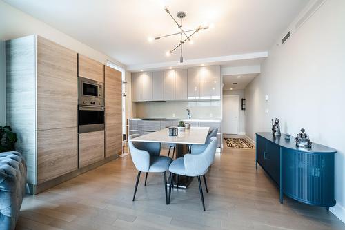 Coin-repas - 3204-1310 Boul. René-Lévesque O., Montréal (Ville-Marie), QC - Indoor Photo Showing Dining Room