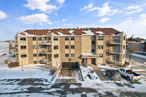 Façade - 202-13 Rue St-Laurent, Beauharnois, QC - Outdoor