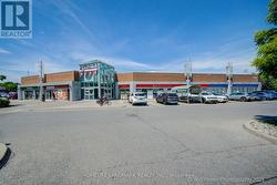 UNIT 302 - 2301 BRIMLEY AVENUE  Toronto, ON M1S 5B8