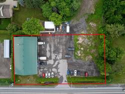 2025 Boul. St-Antoine  Saint-Jérôme, QC J7Z 7M1