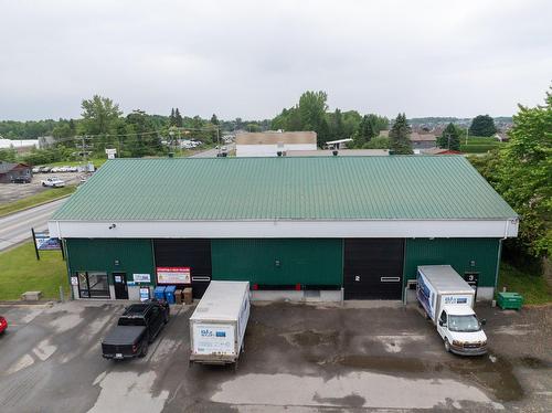 Shipping (door/dock) - 2025 Boul. St-Antoine, Saint-Jérôme, QC - Outdoor