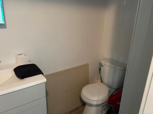 Powder room - E-61 Rue Elizabeth, Sorel-Tracy, QC 