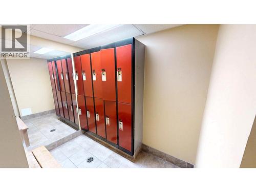 701 14A Crescent Unit# 213 I, Invermere, BC - Indoor