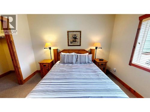 701 14A Crescent Unit# 213 I, Invermere, BC - Indoor Photo Showing Bedroom
