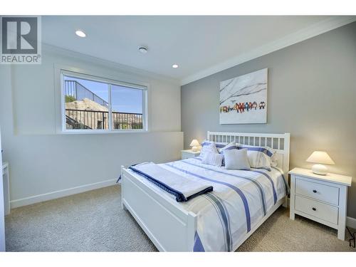4215 Pebble Beach Drive, Osoyoos, BC - Indoor Photo Showing Bedroom