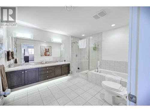 4215 Pebble Beach Drive, Osoyoos, BC - Indoor Photo Showing Bathroom