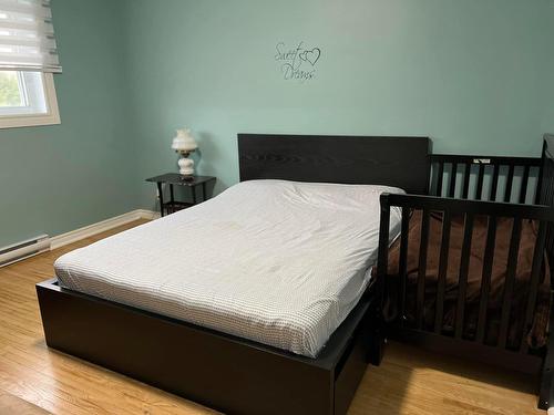 Chambre à coucher - 265 Rue Boucher, Témiscaming, QC - Indoor Photo Showing Bedroom