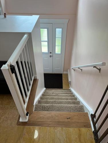 Hall d'entrée/Vestibule - 265 Rue Boucher, Témiscaming, QC - Indoor Photo Showing Other Room