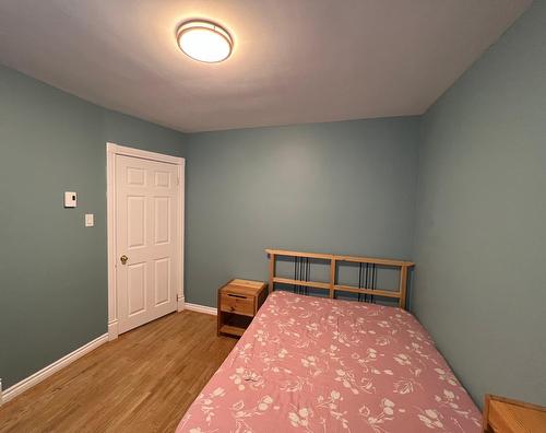 Chambre à coucher - 265 Rue Boucher, Témiscaming, QC - Indoor Photo Showing Bedroom