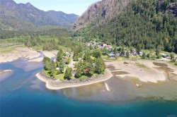 315 Pandora Cres  Zeballos, BC V0P 2A0