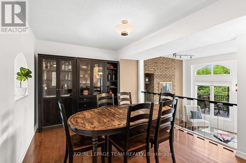 4 - 1011 Prince Of Wales Drive, Ottawa, ON - Indoor Photo Showing Dining Room