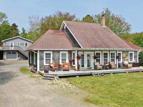 5070 Highway 332, East Lahave, NS 
