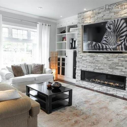 123 Duke Street, Chester, NS 