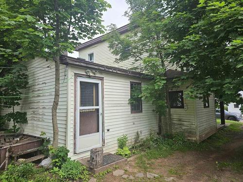 13 Dundonald Street, Amherst, NS 