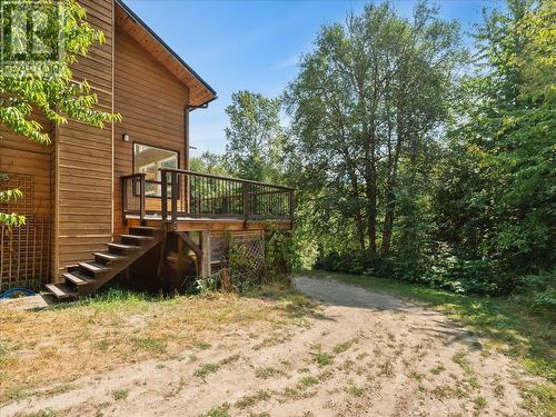 6172 Slocan River Road, Winlaw, BC - Outdoor