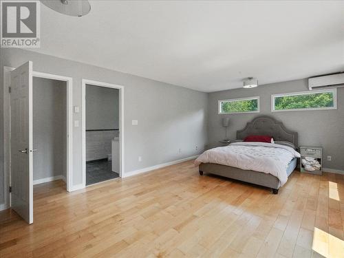 6172 Slocan River Road, Winlaw, BC - Indoor Photo Showing Bedroom