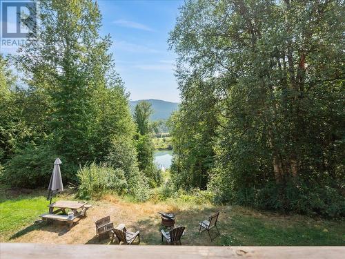 6172 Slocan River Road, Winlaw, BC - Outdoor