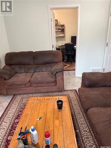 202 Maxwell Street, Kamsack, SK - Indoor Photo Showing Living Room