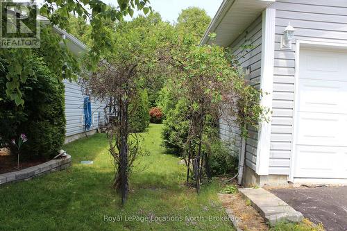 9 Pennsylvania Avenue, Wasaga Beach, ON - Outdoor