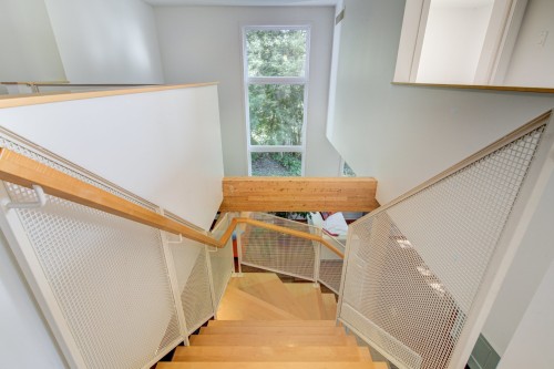 Escalier - 93 Rue Bedford, Baie-D'Urfé, QC - Indoor Photo Showing Other Room