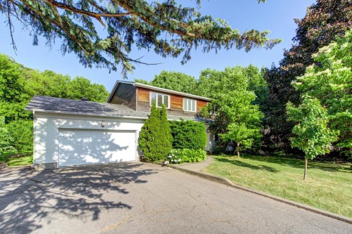 Façade - 93 Rue Bedford, Baie-D'Urfé, QC - Outdoor