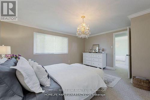 8554 Hwy 7 Road, Guelph/Eramosa, ON - Indoor Photo Showing Bedroom