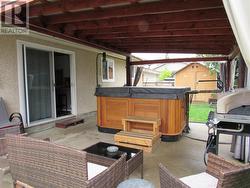 SLIDER FROM DINING ROOM - 