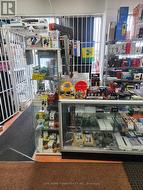 2541 FINCH AVENUE W  Toronto, ON M9M 2G1