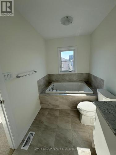 123 Granville Crescent, Haldimand, ON - Indoor Photo Showing Bathroom