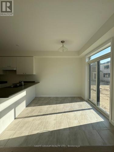 123 Granville Crescent, Haldimand, ON - Indoor Photo Showing Other Room