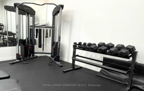 620-257 Hemlock Street, Waterloo, ON - Indoor Photo Showing Gym Room