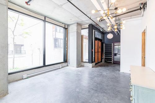 Reception area - 975 Rue Clark, Montréal (Ville-Marie), QC - Indoor Photo Showing Other Room