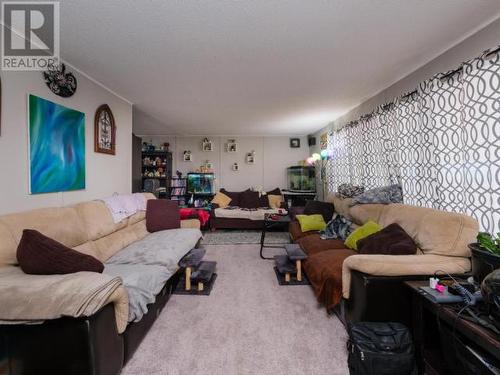 986 Range Road, Whitehorse, YT 