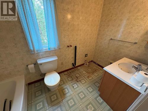 11 Commonwealth Drive, Botwood, NL 