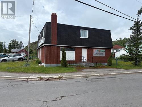 11 Commonwealth Drive, Botwood, NL 