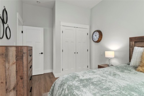 2784 Penfield Rd, Campbell River, BC 