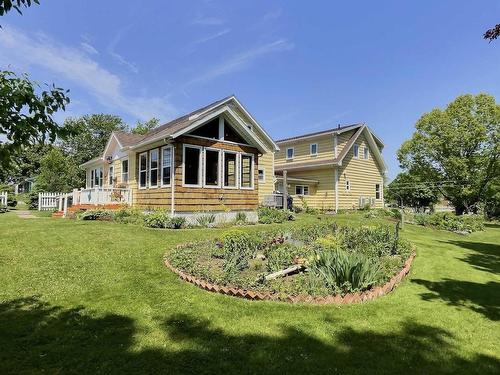 22 Maple Avenue, Charlottetown, PE 