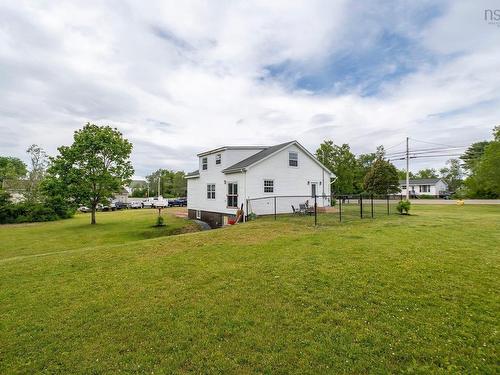4866 Highway 1, Three Mile Plains, NS 