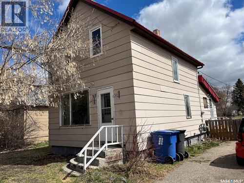 317 Moore Street, Foam Lake, SK - Outdoor With Exterior