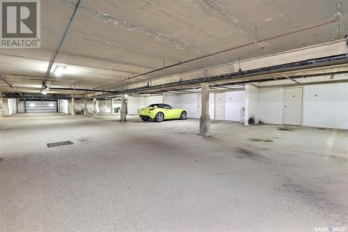 25 2338 Assiniboine Avenue E, Regina, SK - Indoor Photo Showing Garage
