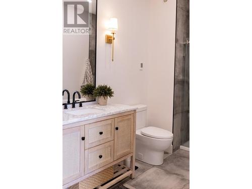 2690 Placer Place, Grand Forks, BC - Indoor Photo Showing Bathroom